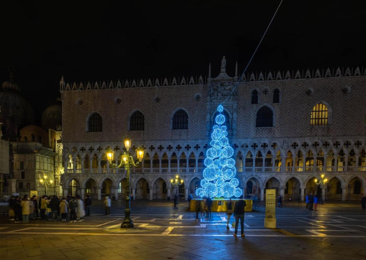 Ca' Del Cinema B&B Venezia Eksteriør bilde